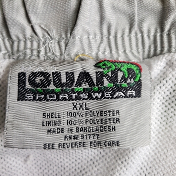 MAD IGUANA SPORTSWEAR Hawaiian print swim shorts - Picture 4 of 4